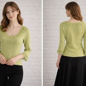 green knit top crochet scoop neck & sleeves  3/4 sleeve cottagecore S-M